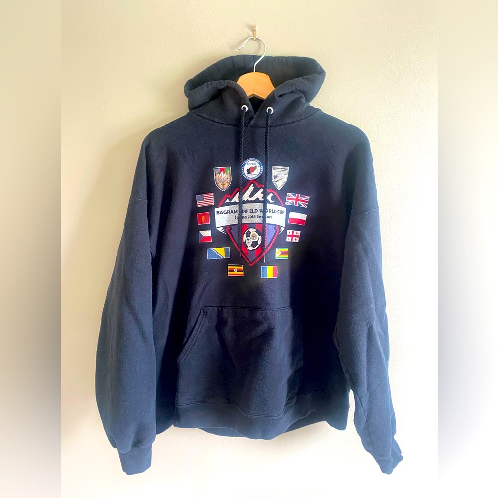 Vintage Men’s Hoodies L Black Bagram Airfield World Cup Spring 2018
